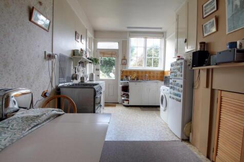 Ground-floor kitchen