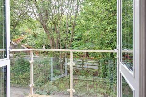 Balcony off Kitchen-Dining Room
