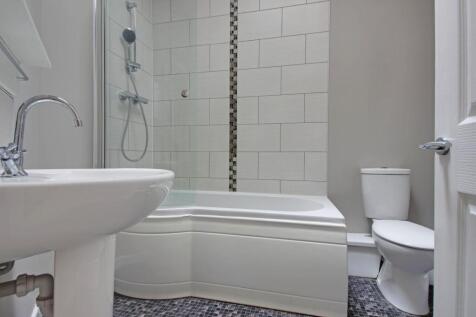 Bedroom 1 ensuite Bathroom