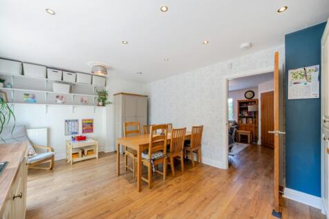 EweMove Knaresborough Kitchen Diner