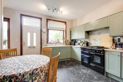 Kitchen-Dining Room