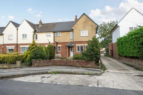 Frong view of property