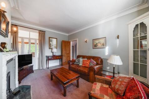 EweMove Harrogate Living Room