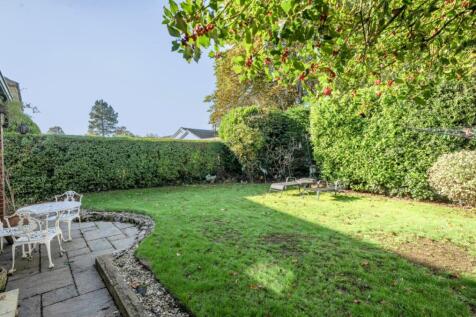EweMove Harrogate Garden