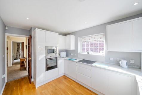 1358182-12-68dba3c2c33e1