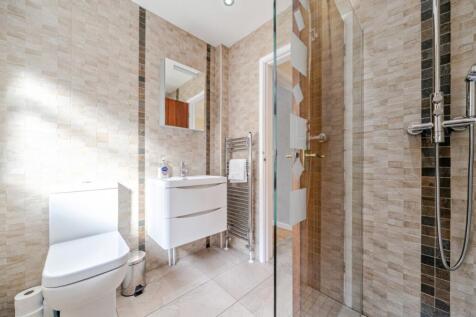 Bathroom With Walk-in Shower