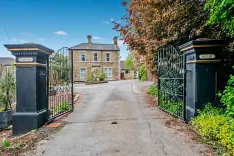 gate posts
