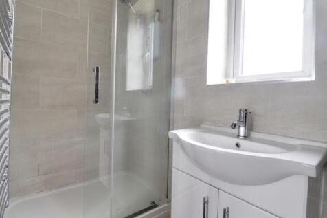 Ensuite shower room