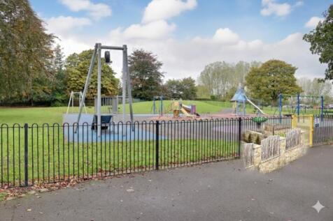 Playpark at Yeadon Tarn