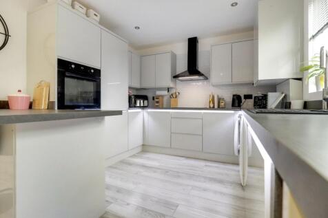 8- Rob Hammond EweMove Pontefract