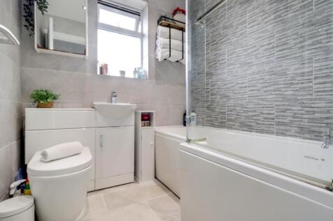 19- Rob Hammond EweMove Pontefract