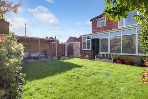 2- Rob Hammond EweMove Pontefract