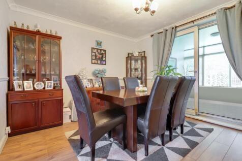 6- Rob Hammond EweMove Pontefract
