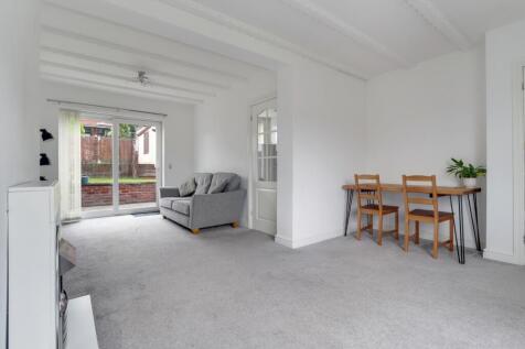 2- Rob Hammond EweMove Pontefract