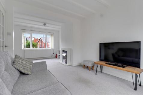 3- Rob Hammond EweMove Pontefract