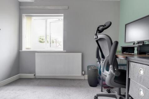 8- Rob Hammond EweMove Pontefract