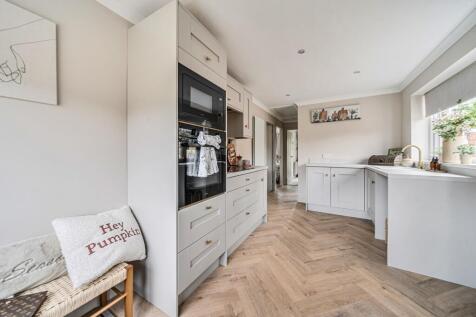 1358708-11-68e78a46b1a90