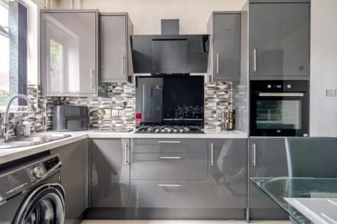 1365441-27-68e77b3773784