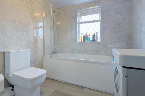 Halifax Road EweMove Brighouse (17)