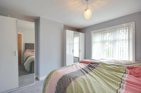 Halifax Road EweMove Brighouse (7)