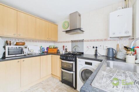 CAM03669G0-PR0025-STILL012