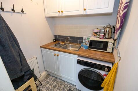UtilityKitchenette