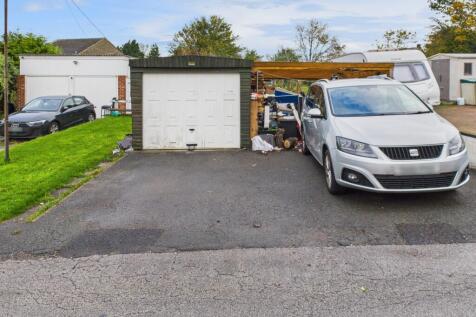 CAM04233G0-PR0035-STILL030