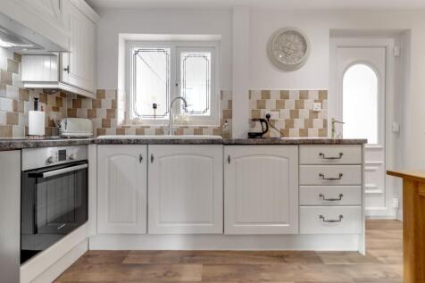 7- Rob Hammond EweMove Pontefract