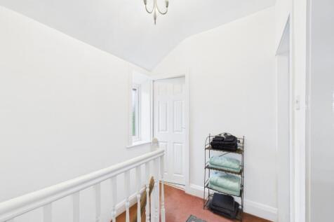 CAM03813G0-PR0134-STILL026