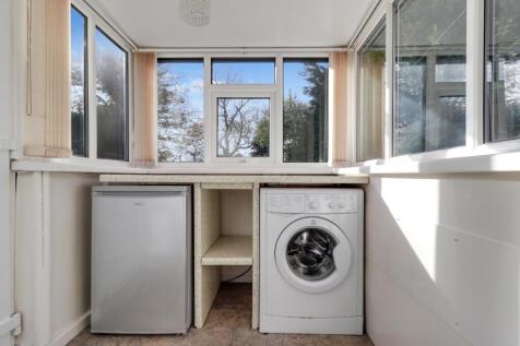 9- Rob Hammond EweMove Pontefract