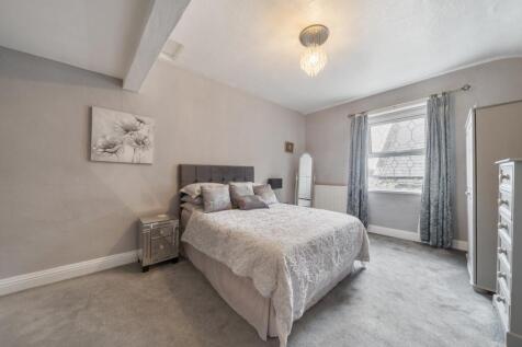 1313541-2-6863acb71b3ca