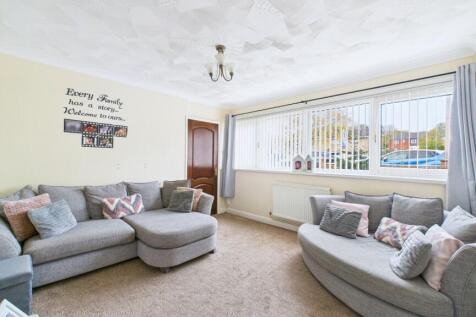 CAM03669G0-PR0038-STILL003