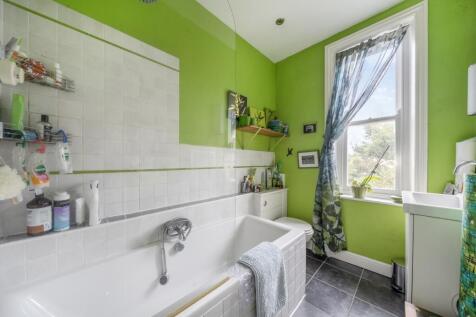 1364083-6-68ee50f81d0f1