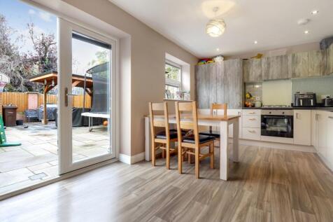 4- Rob Hammond EweMove Pontefract