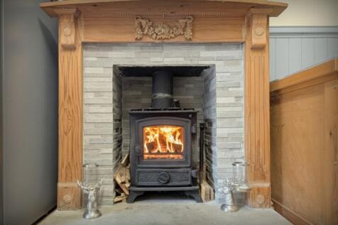 Malham Road EweMove Brighouse Olly (3)