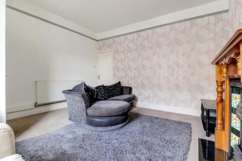 6- Ryan Clarke EweMove Pontefract