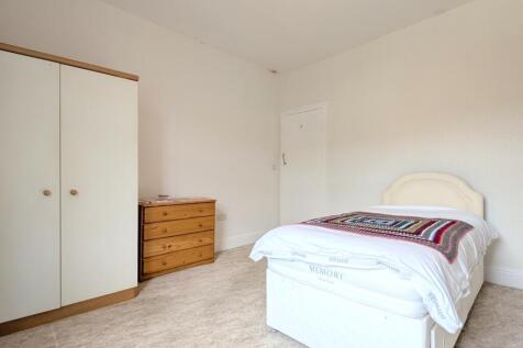 Marion Street EweMove Brighouse (12)