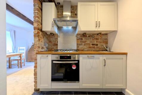 Winter Hill EweMove Brighouse Southowram (26)