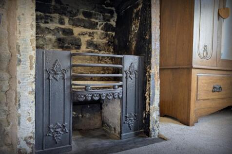 Winter Hill EweMove Brighouse Southowram (32)