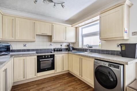 1376714-18-690dfea83c596