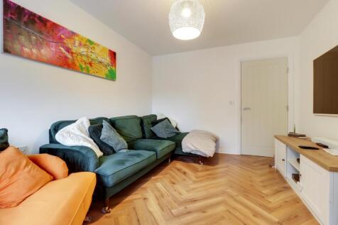 3- Rob Hammond EweMove Pontefract