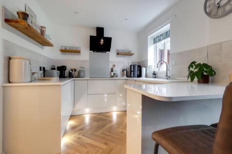 4- Rob Hammond EweMove Pontefract