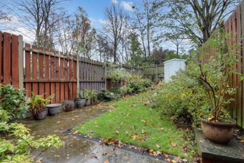 12- Rob Hammond EweMove Pontefract