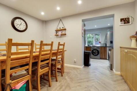 5- Rob Hammond EweMove Pontefract