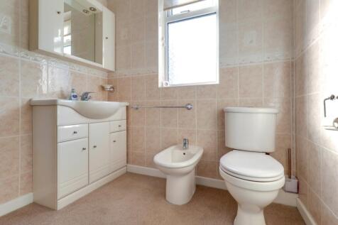 16- Rob Hammond EweMove Pontefract