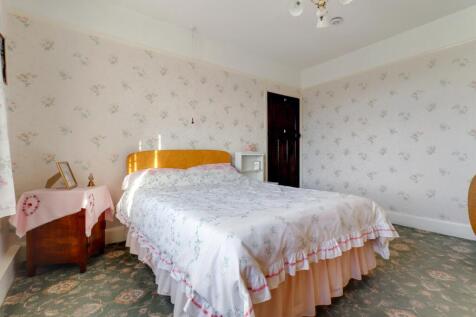 9- Rob Hammond EweMove Pontefract