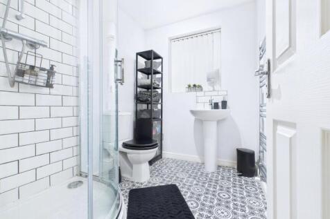 CAM02351G0-PR0087-STILL026