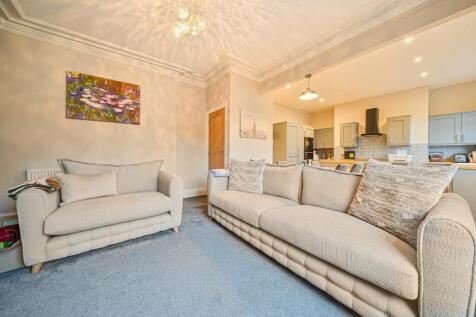 snug in Kitchen diner