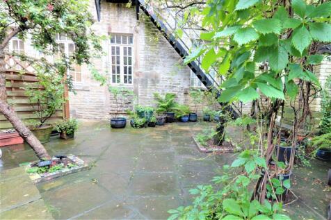 Courtyard Garden