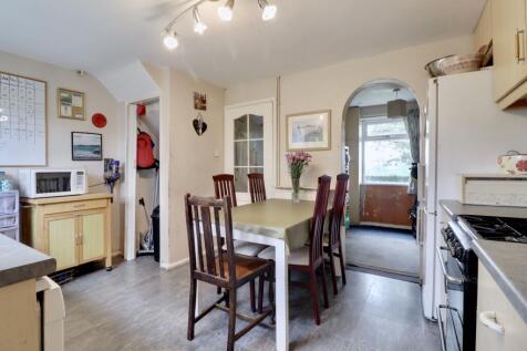 Kitchen breakfast room